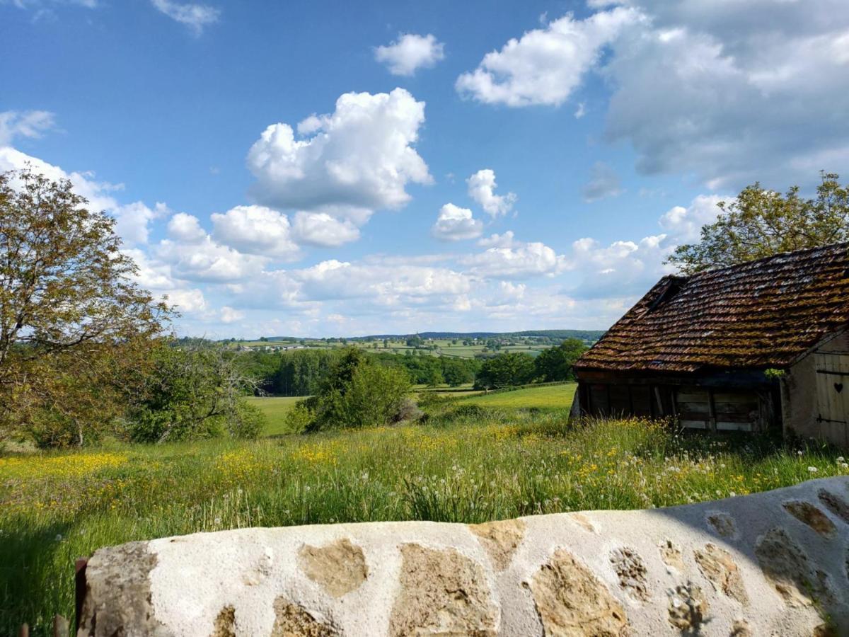 Bed and Breakfast La Ferme Des Douceurs Cervon Екстер'єр фото